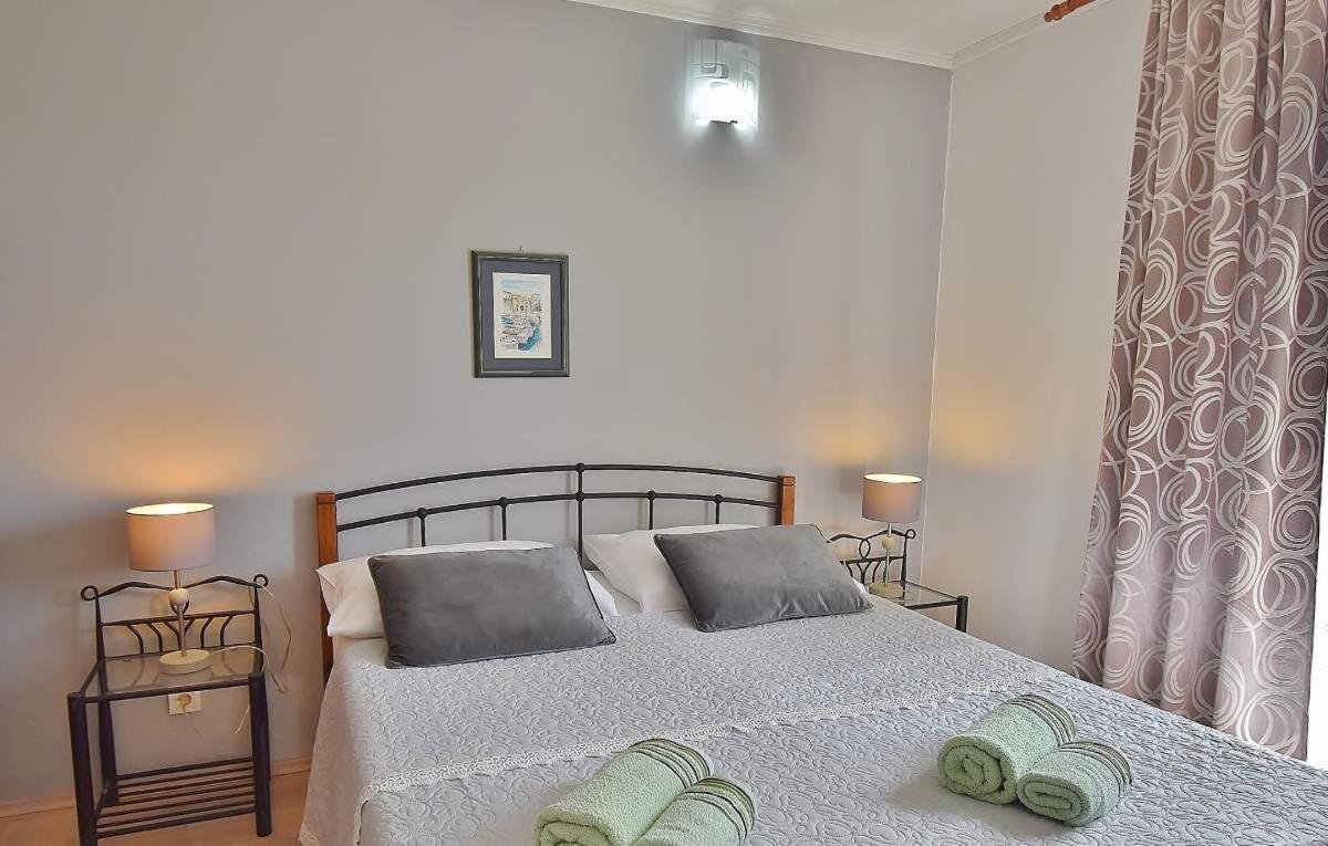 Banjol Apartments Ruzica מראה חיצוני תמונה